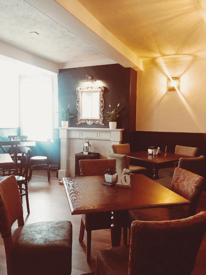 Croppers Arms Hotel Huddersfield Eksteriør billede